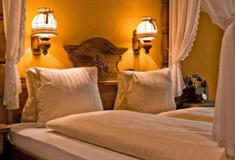 バルコニー付きスーペリアルーム, Astoria