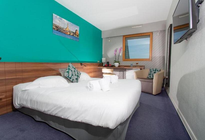 غرفة سوبيريور مطلّة علي البحر, De France