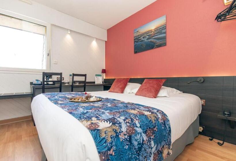 غرفة كومفورت, De France