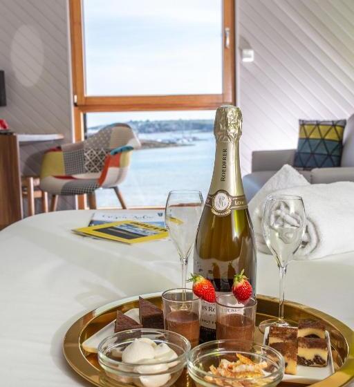 غرفة ديلوكس مطلّة علي البحر, De France