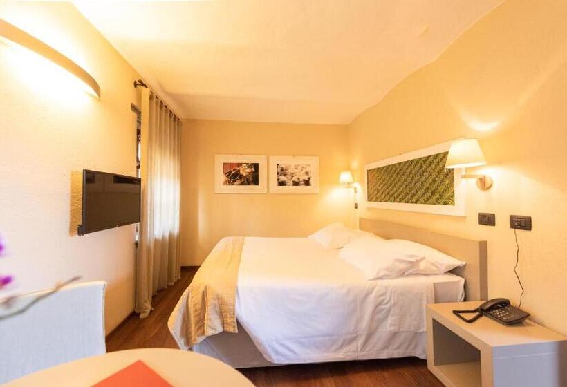 수피리어 룸, I Tre Poggi Dimora Di Charme