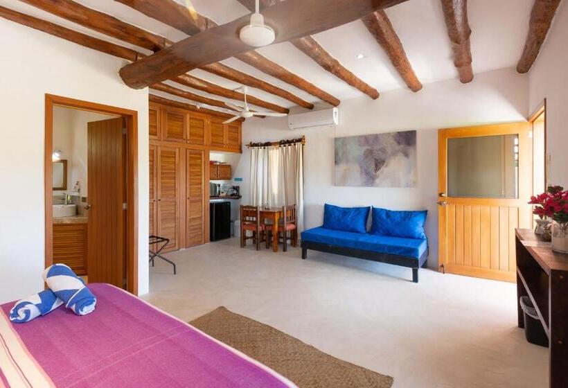 带阳台套房, La Casa Del Alux   Adults Only