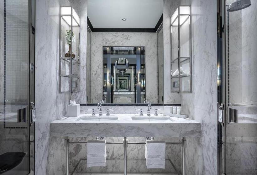 سوییت جونیور, Maison Albar Le Monumental Palace