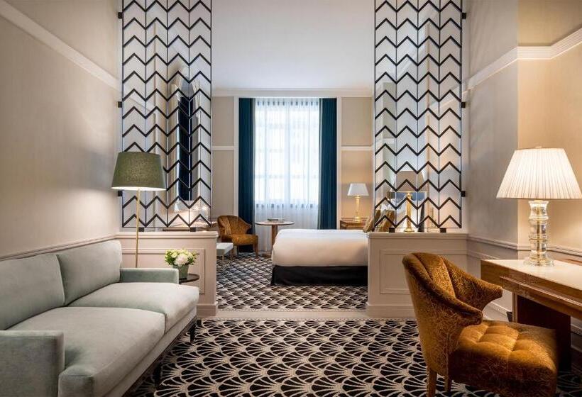 سوییت جونیور, Maison Albar Le Monumental Palace