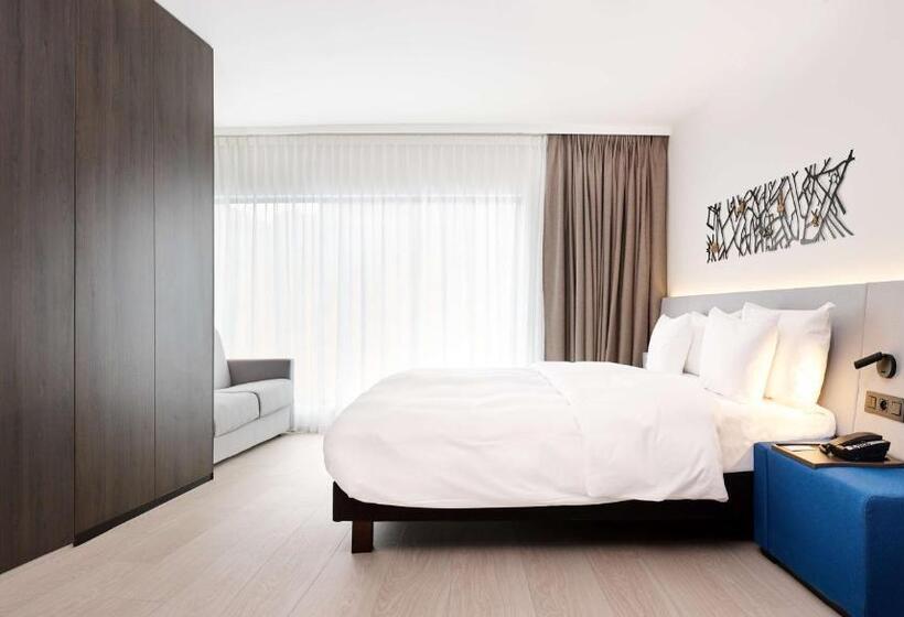 Номер Стандарт, Radisson Blu Hotel, Bruges