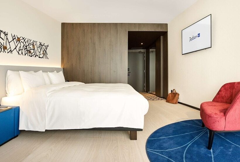 스탠다드 룸, Radisson Blu Hotel, Bruges