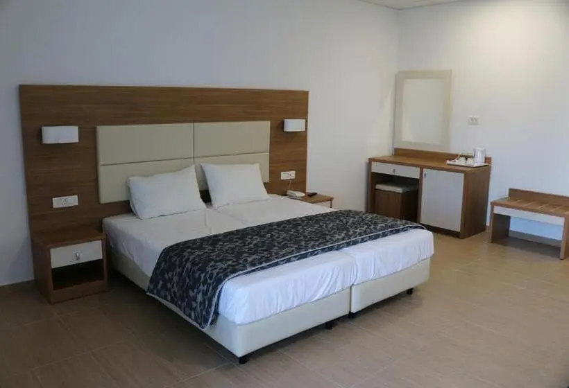 スタンダードルーム, Royal Bay Suites