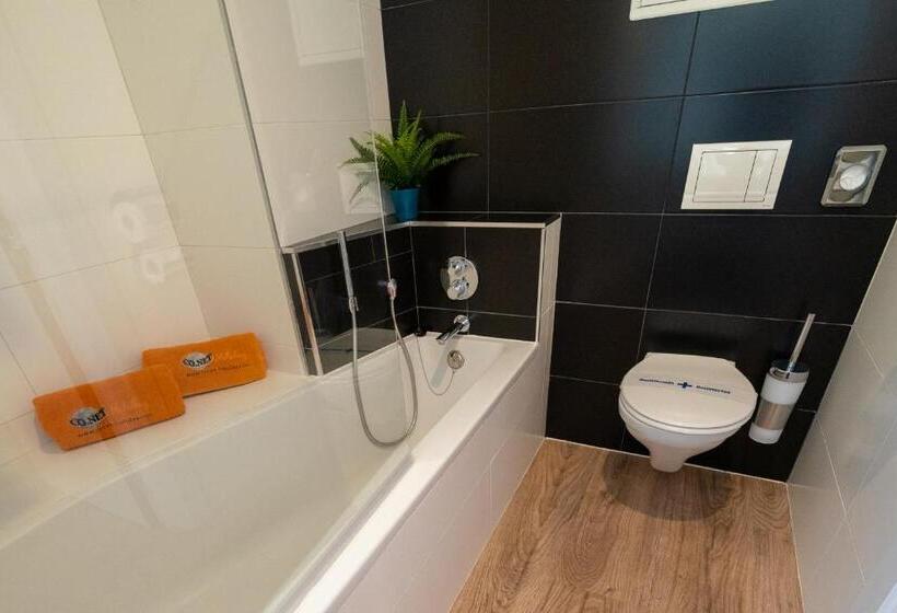 Номер Deluxe, The Place   Adults Only