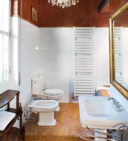 اتاق استاندارد با تخت بزرگ, Corte Rosantico