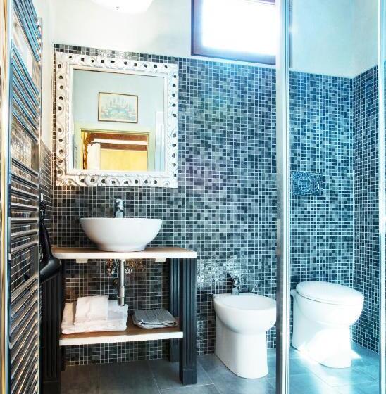 اتاق استاندارد با تخت بزرگ, Corte Rosantico