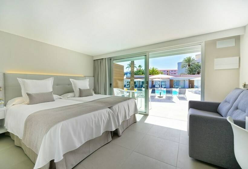 Quarto Deluxe, Sanom Beach Resort - Adults Only