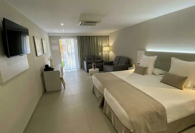 سوییت جونیور, Sanom Beach Resort - Adults Only