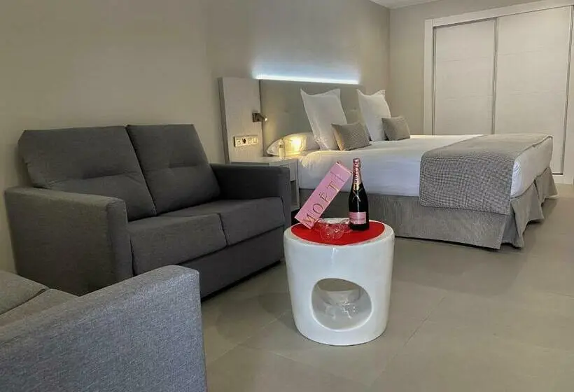 سوییت جونیور, Sanom Beach Resort - Adults Only