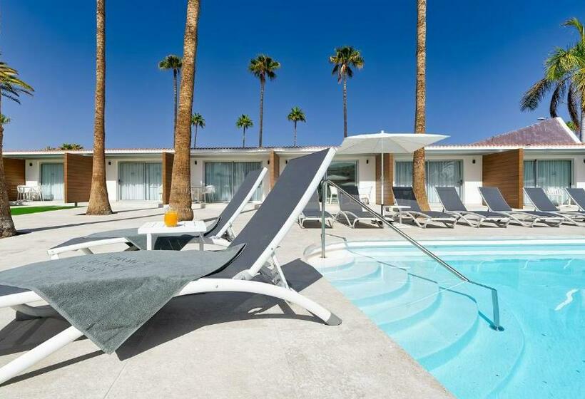 סוויטת ג'וניור, Sanom Beach Resort - Adults Only