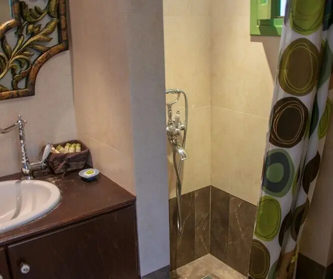 Standard-huone Terassi, Volidiera Guesthouse