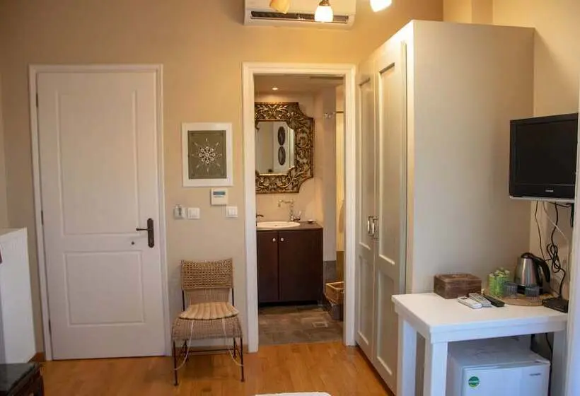 Standard-huone Terassi, Volidiera Guesthouse