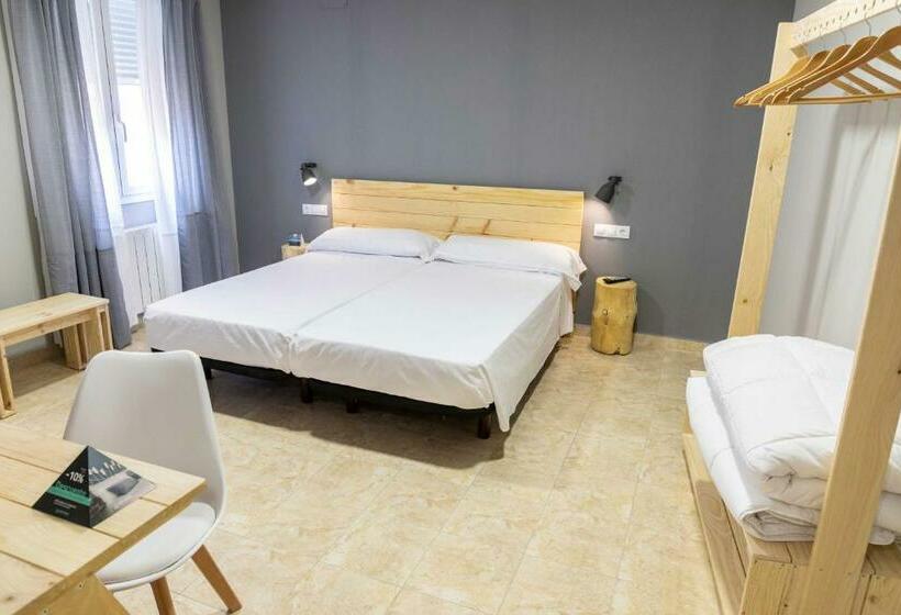 Номер Стандарт, Alda Estella Hostel