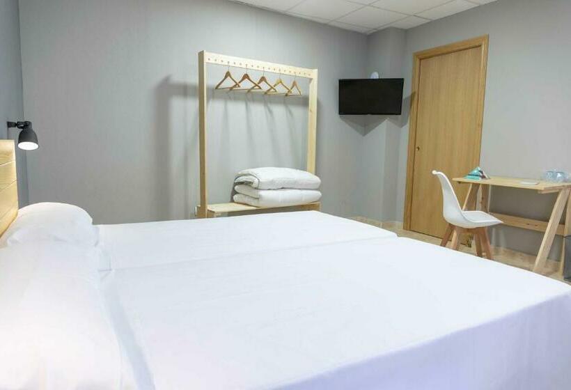 Номер Стандарт, Alda Estella Hostel