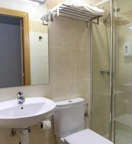 اتاق اکونومی یک تخته, Alda Estella Hostel