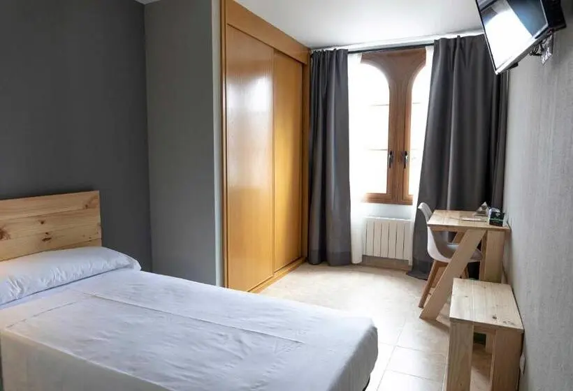 اتاق اکونومی یک تخته, Alda Estella Hostel