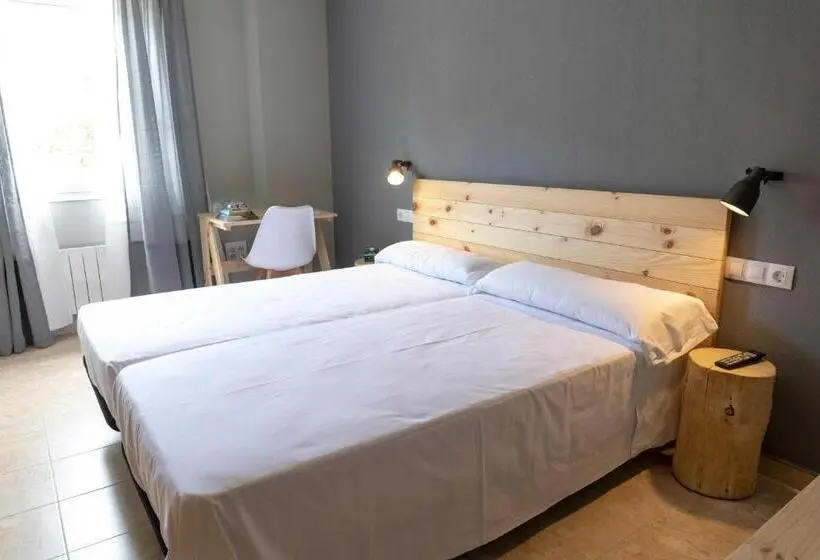 اتاق سوپریور, Alda Estella Hostel