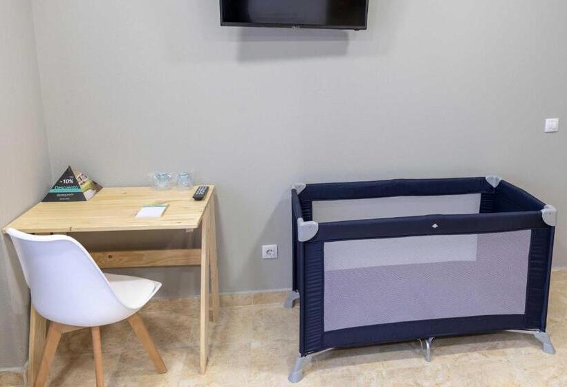 Семейный Номер, Alda Estella Hostel