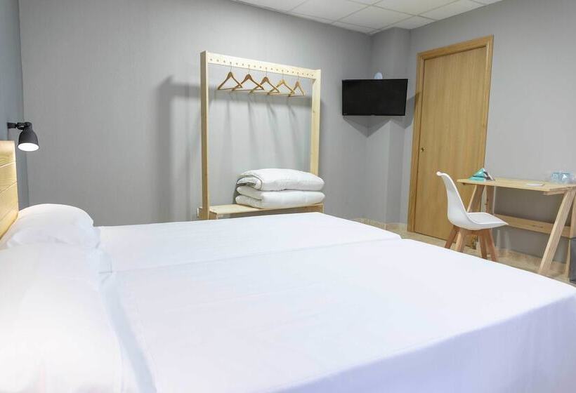 Номер Стандарт, Alda Estella Hostel