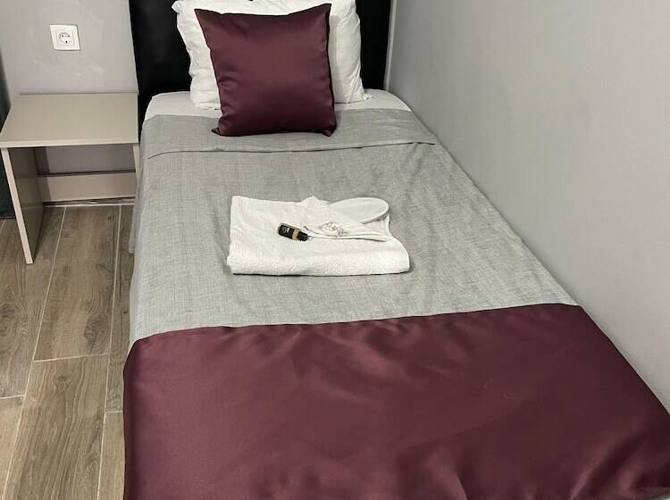 اتاق استاندارد یک نفره, Ersoy Aga Otel