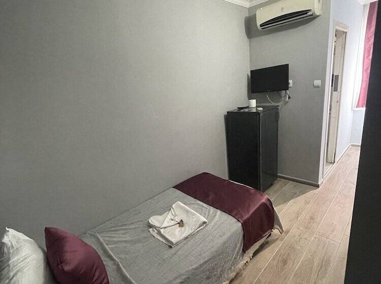 اتاق استاندارد یک نفره, Ersoy Aga Otel