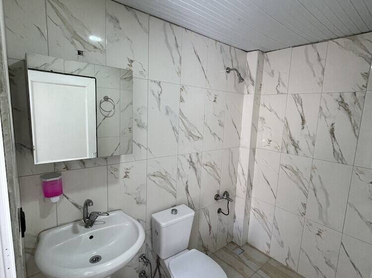 اتاق استاندارد سه نفره, Ersoy Aga Otel