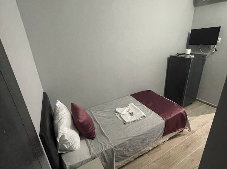 اتاق استاندارد یک نفره, Ersoy Aga Otel