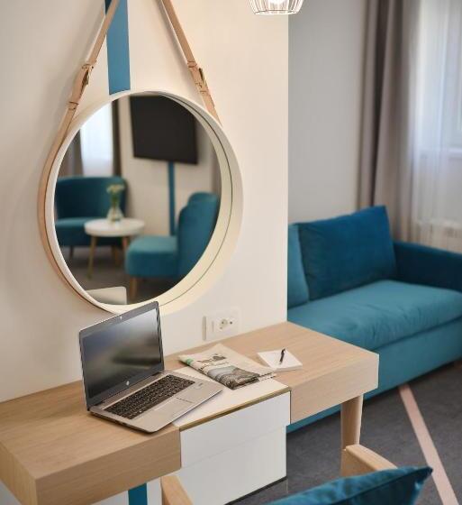 اتاق خانوادگی, City Nest Modern & Cozy Suites