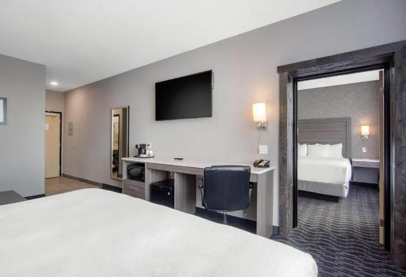 スイート（家族用）, Comfort Inn & Suites