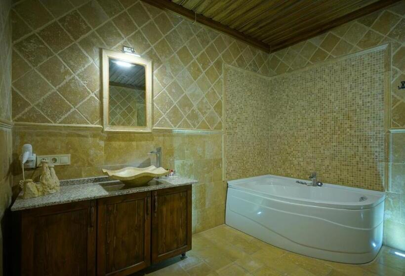 带大床的标准间, Shoestring Stone House