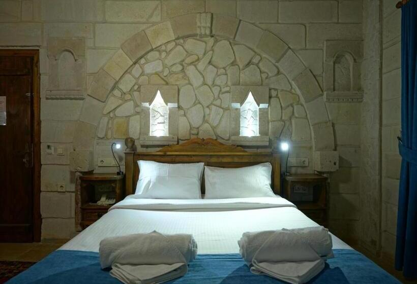 标准间, Shoestring Stone House