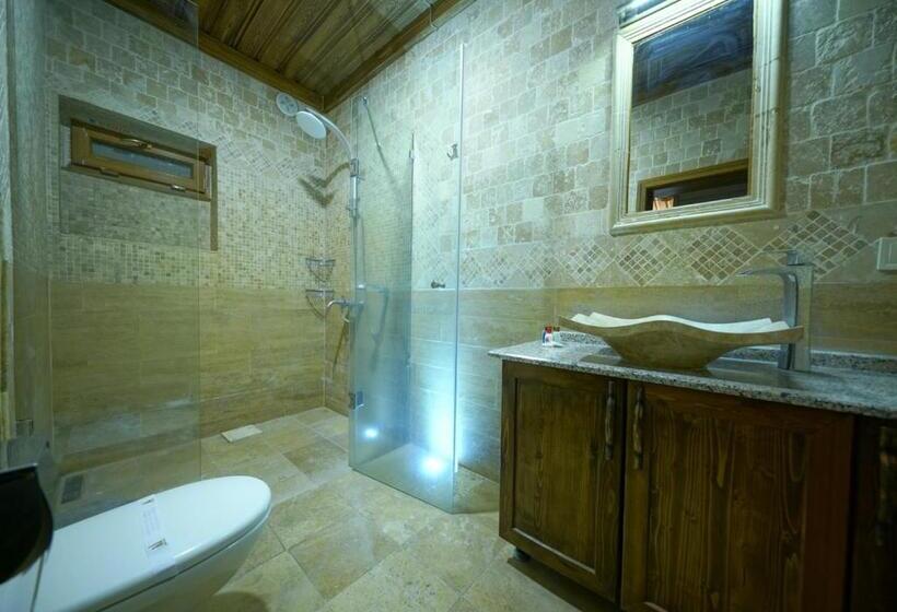 带阳台的豪华间, Shoestring Stone House