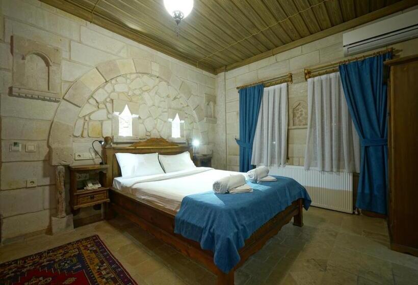 标准间, Shoestring Stone House