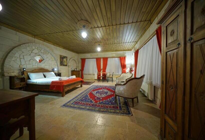 带大床的标准间, Shoestring Stone House