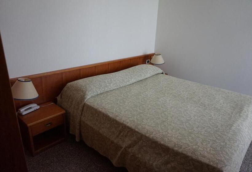 スタンダードルーム, Flora