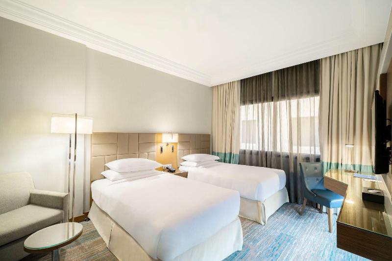 Номер Deluxe, Four Points By Sheraton Makkah Al Naseem