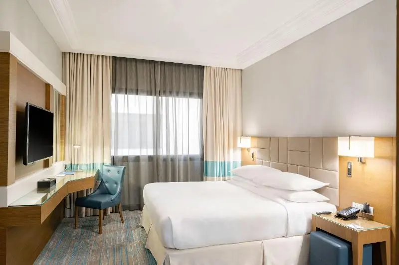 اتاق لوکس با تخت بزرگ, Four Points By Sheraton Makkah Al Naseem