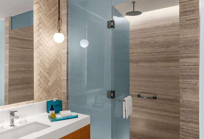 غرفة تنفيذية, Hilton Nashville Green Hills