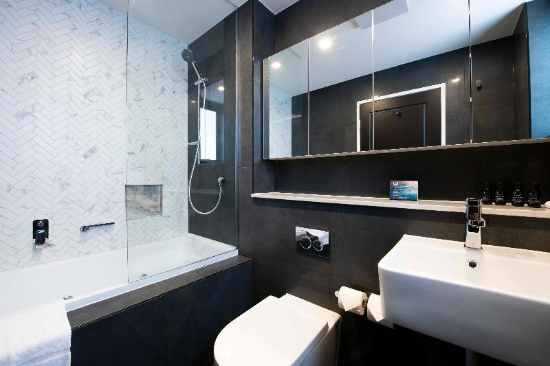 스탠다드 룸 킹사이즈 침대, Holiday Inn & Suites   Parramatta Marsden Street, An Ihg