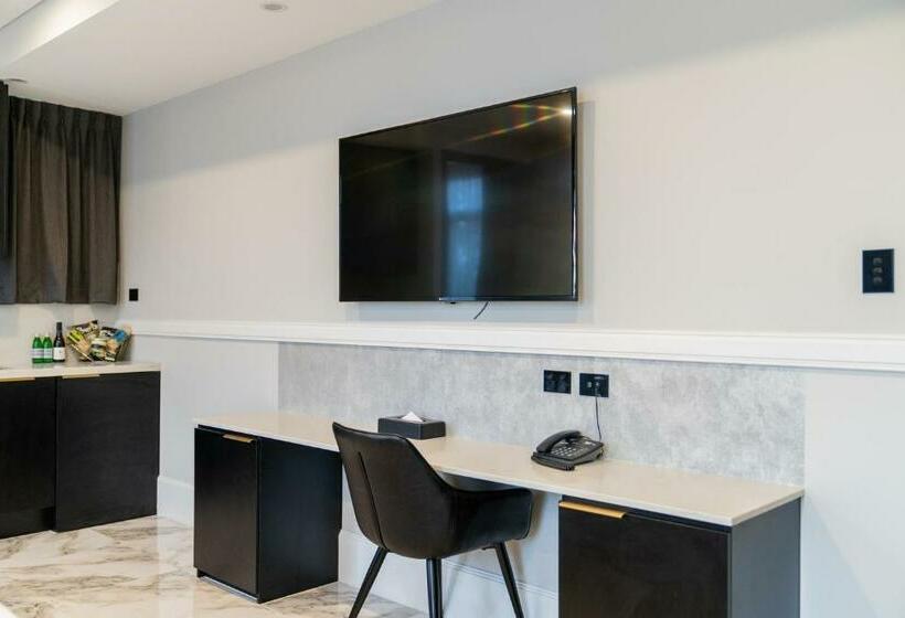 חדר סטנדרט, Holiday Inn & Suites   Parramatta Marsden Street, An Ihg