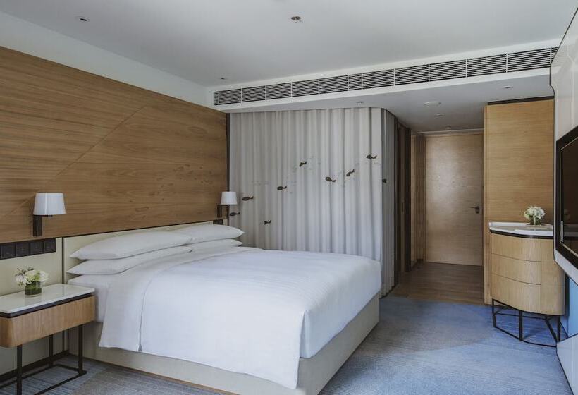 اتاق استاندارد با تخت دوبل, Hong Kong Ocean Park Marriott