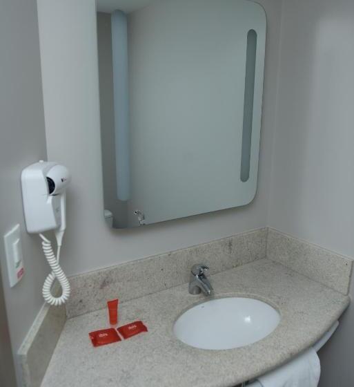 Номер Стандарт, Ibis Tatui