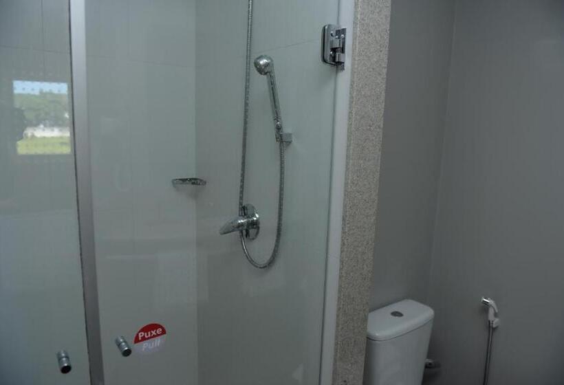 Номер Стандарт, Ibis Tatui