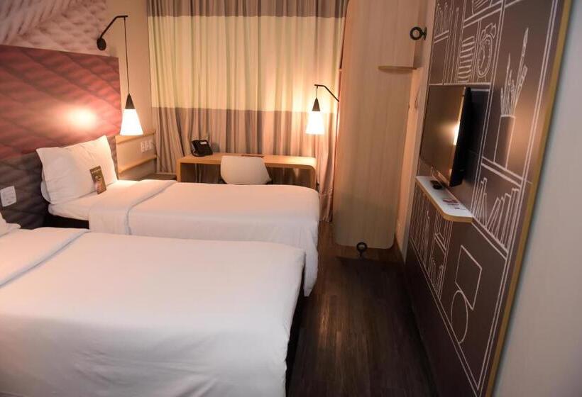 침실 1개 아파트, Ibis Tatui