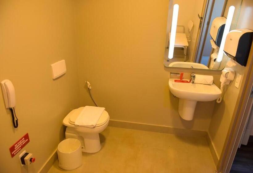 Номер Стандарт Адаптированный для Инвалидов, Ibis Tatui