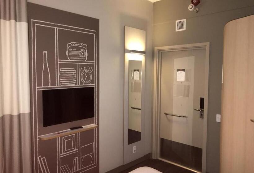 Номер Стандарт Адаптированный для Инвалидов, Ibis Tatui